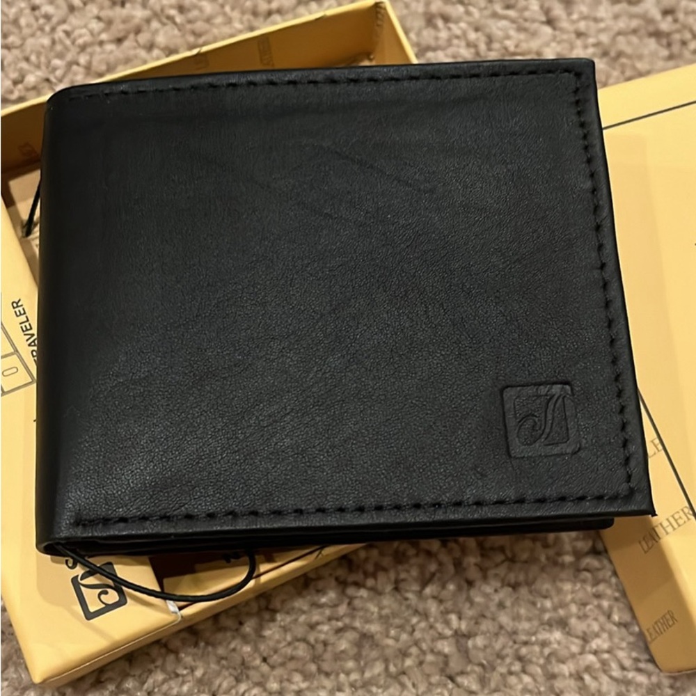 Men’s black leather wallet - new in box